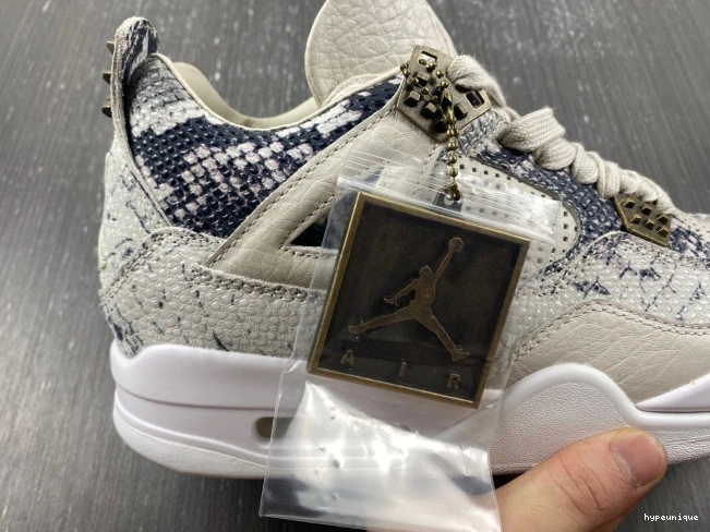 HYPE Jordan 4 Retro 819139-030 Snakeskin 0718